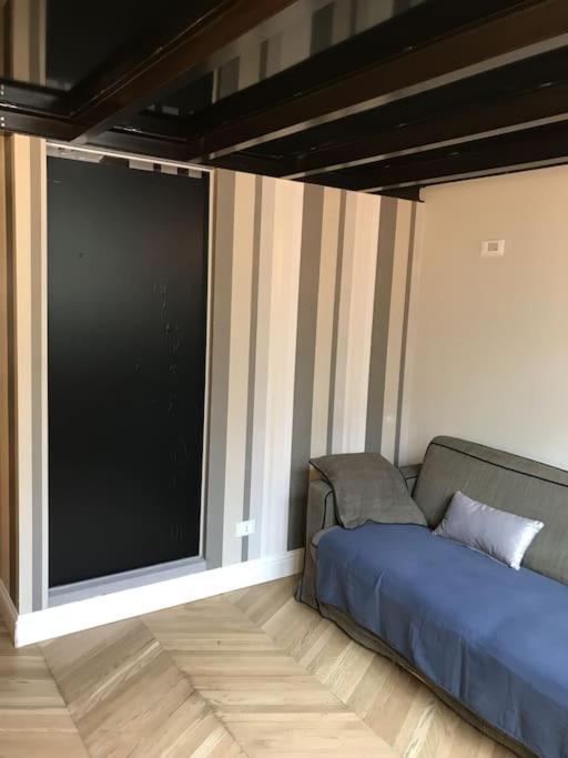 Dezza Loft Appartement Milaan Buitenkant foto